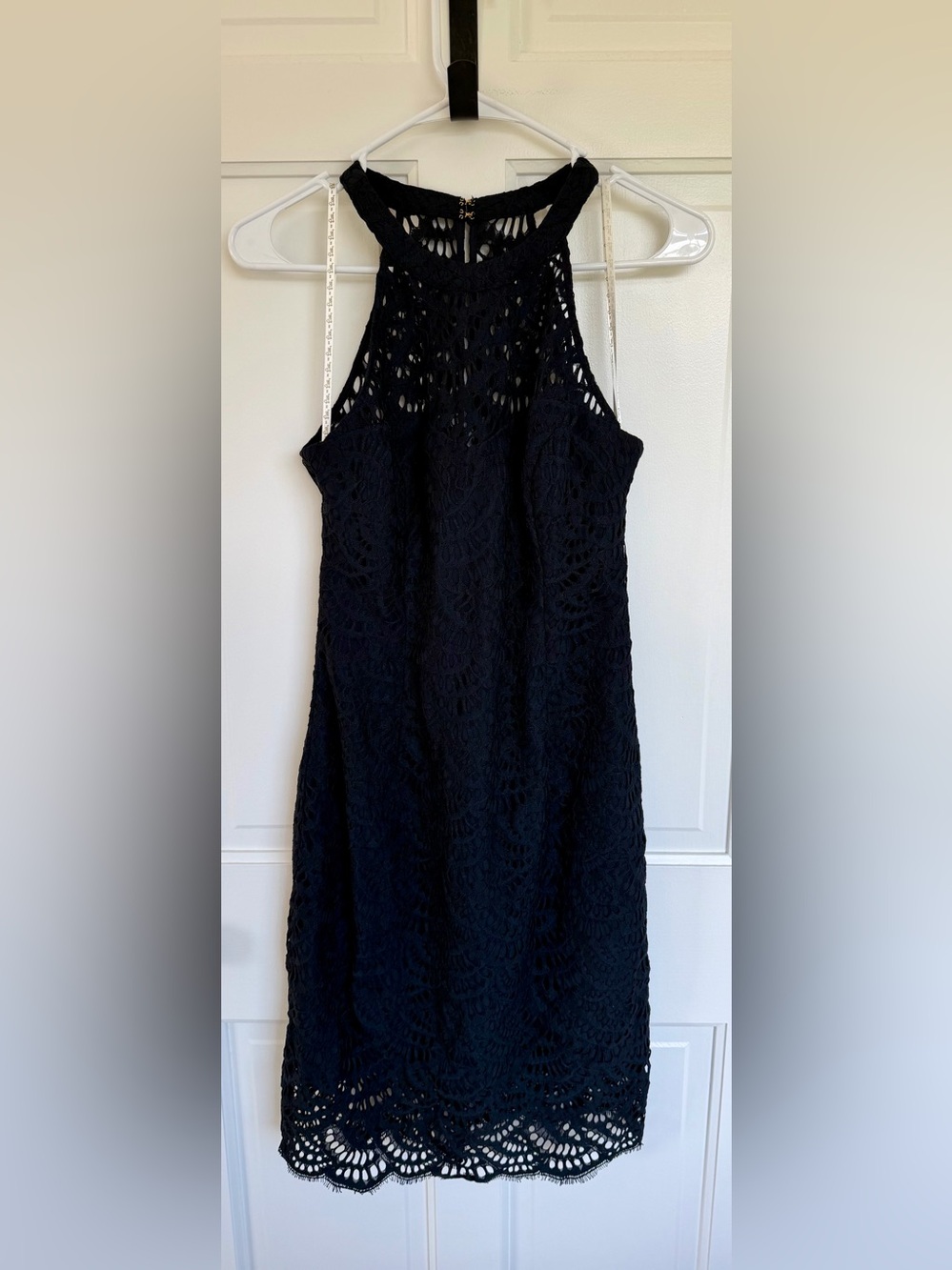 Lilly Pulitzer Black Lace Shift Dress Size 4 Sleeveless Crochet Lace